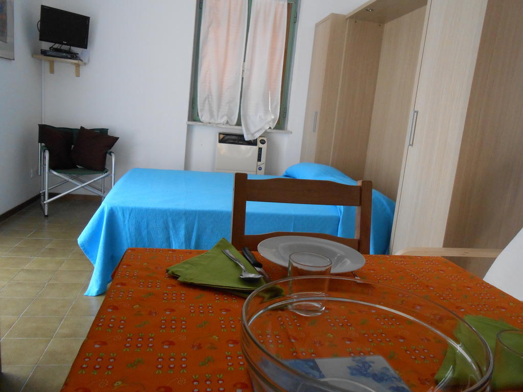 BelBea Tourist Resort Balestrino Cameră foto