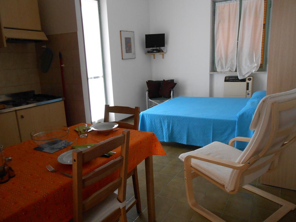 BelBea Tourist Resort Balestrino Cameră foto